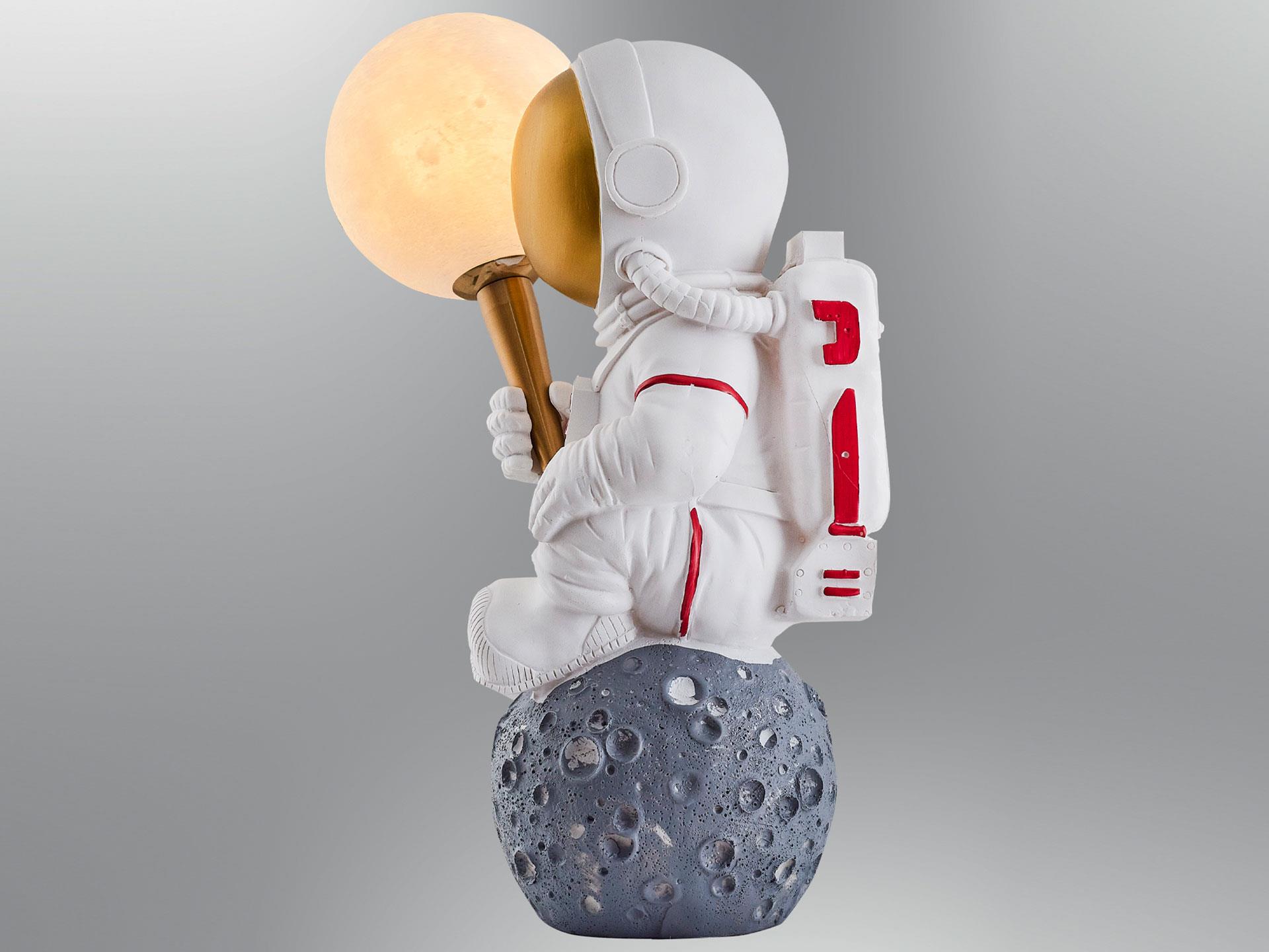 2050-1 Astronot Masa Lambası Limited Edition Ürün
