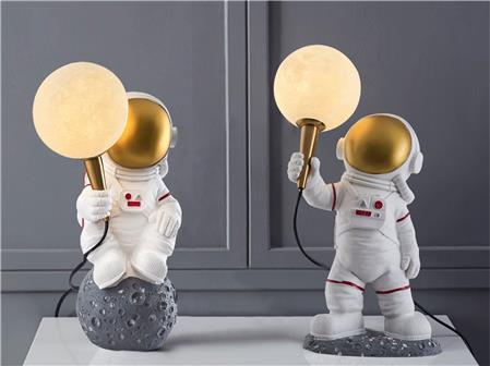 2050-1 Astronot Masa Lambası Limited Edition Ürün