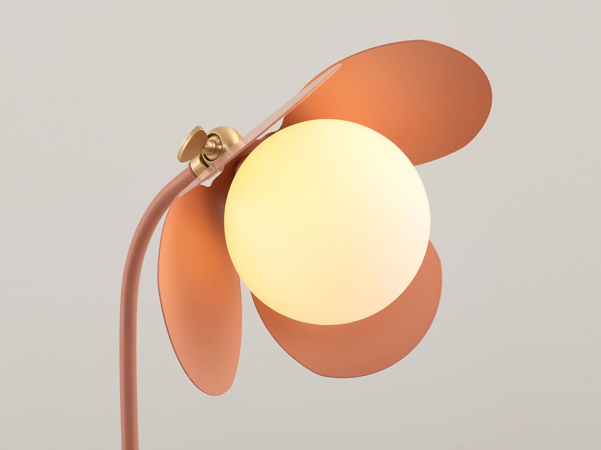 3120-Ml-10 Daisy Table Lamp Pink
