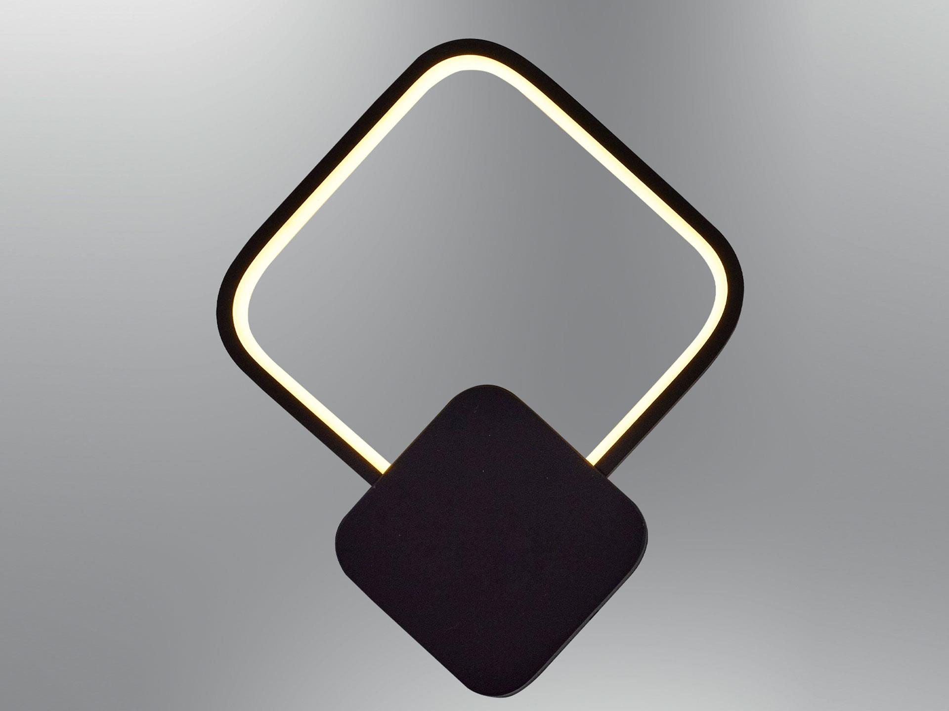 5801B-APL,19 Anevo Triangle Sconce Black